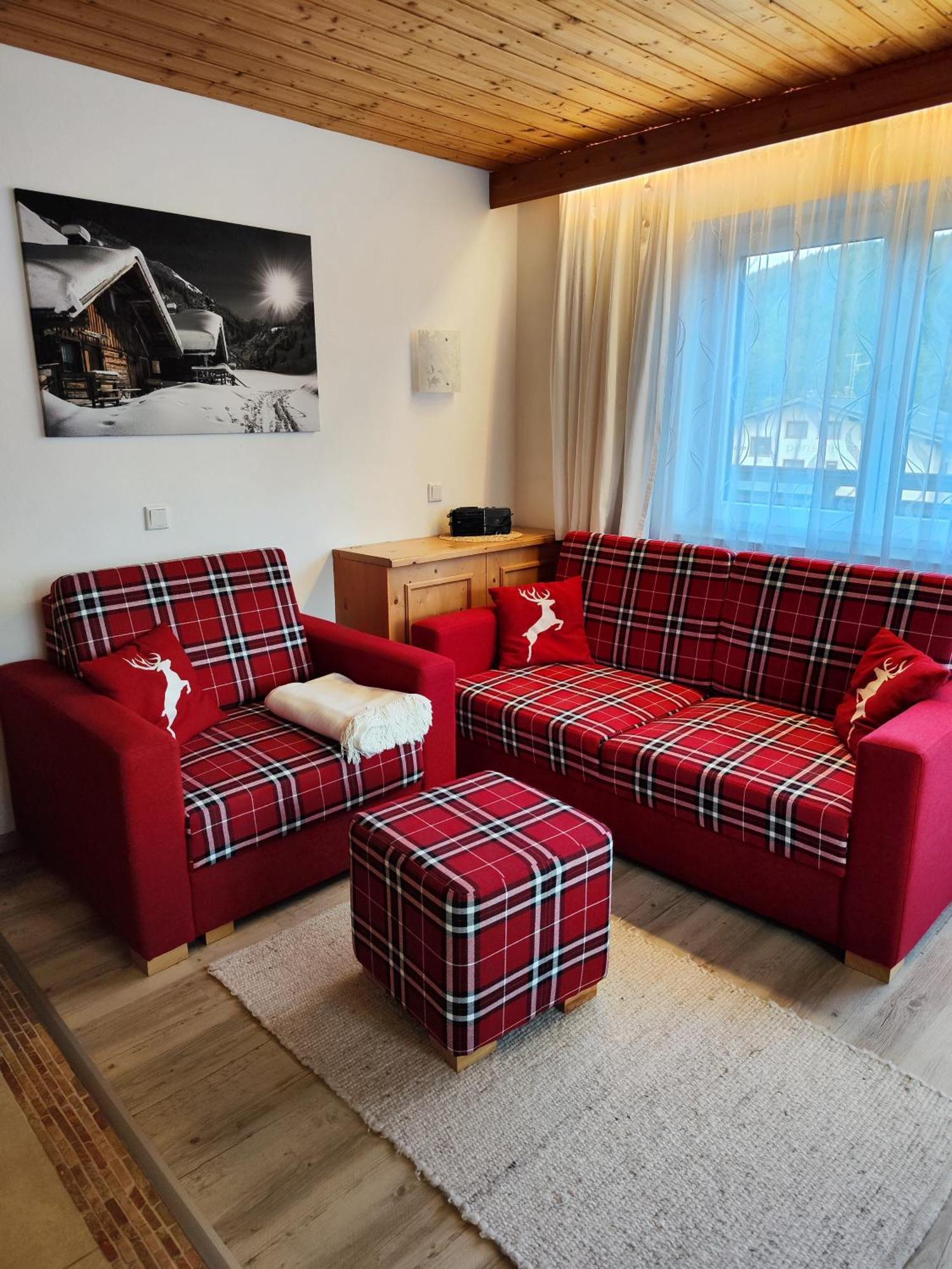 Apartmenthaus Bader Leutasch Exteriör bild