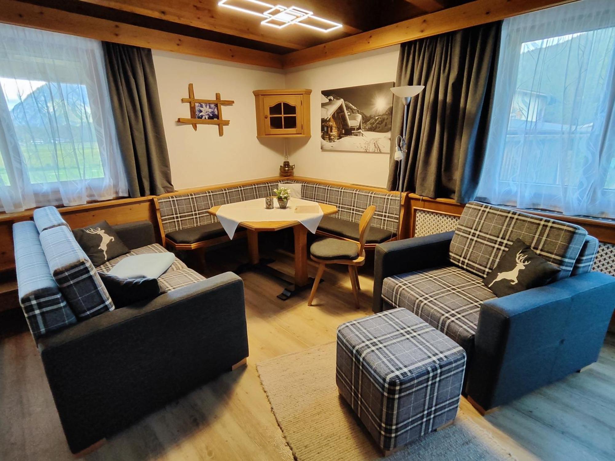 Apartmenthaus Bader Leutasch Exteriör bild