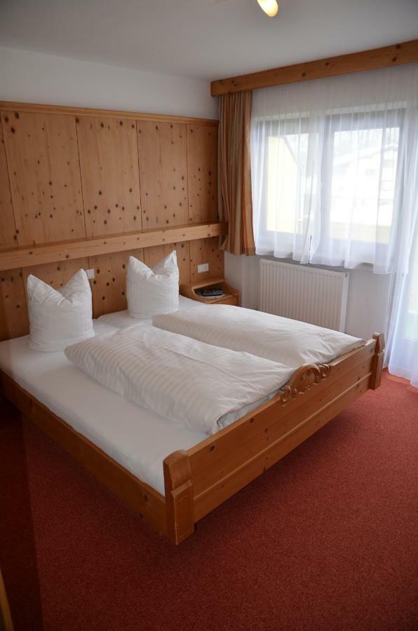Apartmenthaus Bader Leutasch Exteriör bild